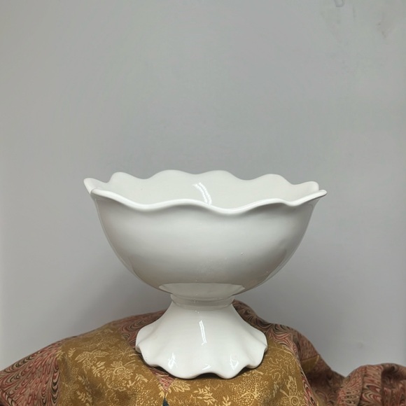 Better Homes and Gardens COLLECTION BOWL - Picture 1 of 4